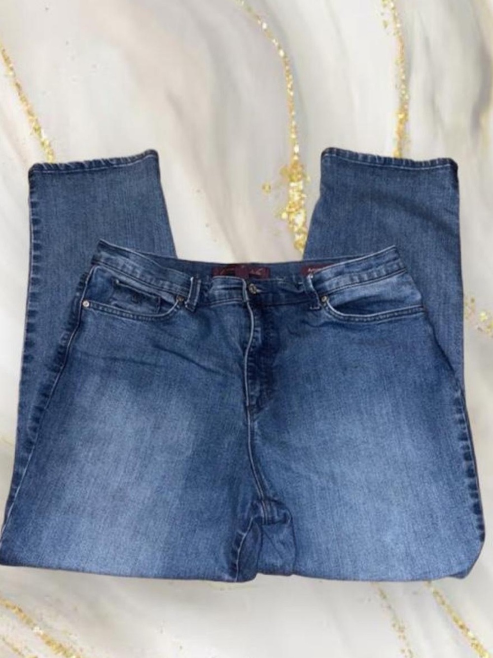 Gloria Vanderbilt Classic Mid-Wash Blue Women's Jeans